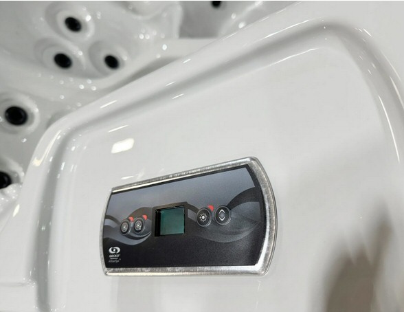 Hideaway Collection Hot Tubs By Dynasty Spas More Standard Features 