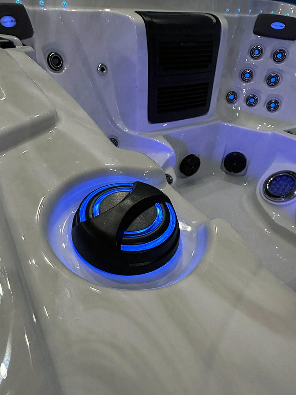 Dynasty Spas - Luxury Collection - Imperial Royale